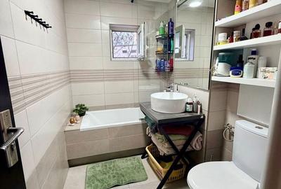 Apartament cu 3 camere decomandat în Petru Rareș - 3