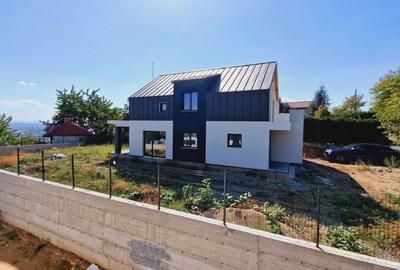 Casă cu 4 camere cu Canalizare în Exterior Vest - 5