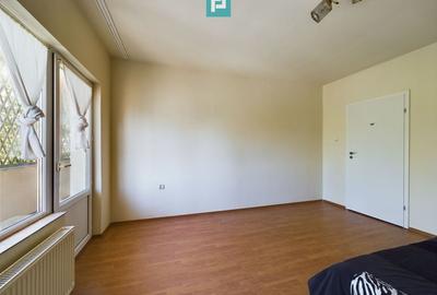 Casă cu 5 camere cu Teren 162 Mp în Central - 18