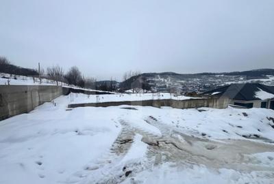 Teren de 500 mp, în Central - 4