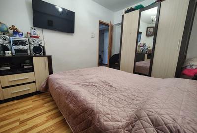 Apartament cu 3 camere în Bârlad - 6