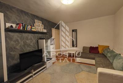 Apartament cu 3 camere, zona Dacia - 1