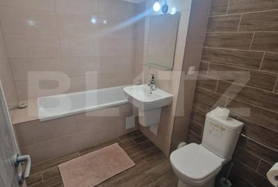 Apartament cu 3 camere, 76 mp, decomandat, loc de parcare - Tractorul - 7
