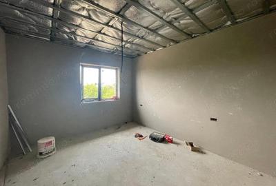 Casă cu 3 camere cu Teren 340 Mp în Urseni - 4