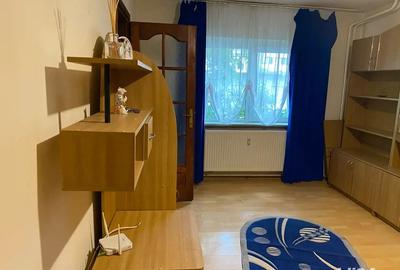 Inchiriez garsoniera Lunei - 5