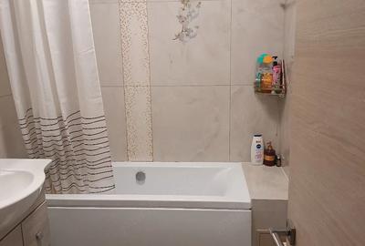 Apartament cu 2 camere decomandat în Rahova - 2