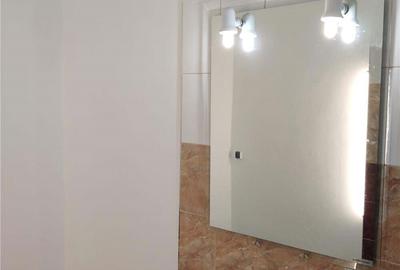 Apartament cu 3 camere decomandat în Central - 2
