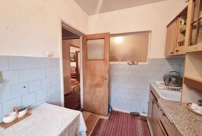 De vanzare Apartament cu 3 camere, parter, 2 boxe Bulevardul Traian, Piatra-Neam? De vanzare Apartament cu 3 camere, parter, 2 boxe Bulevardul Traian, Piatra-Neam? - 2