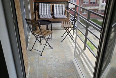 Apartament cu 2 camere decomandat în Drumul Taberei
