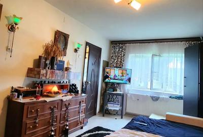 Spre vanzare Spre vanzare - 2