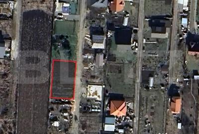 Teren de 600 mp, în Rădaia - 2