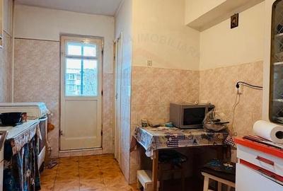 Apartament cu 2 camere decomandat în Mazepa 2 - 4