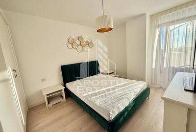 Apartament cu 3 camere decomandat, mobilat în Soarelui