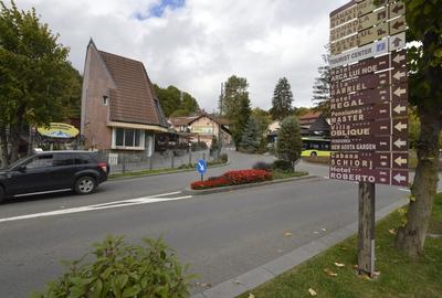 VANZARE TEREN INTRAVILAN SINAIA-CUMPATU Strada Zamora-9.801 mp-Comision 0% - 40