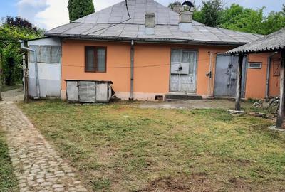 Casă cu 4 camere în Bălcești - 3