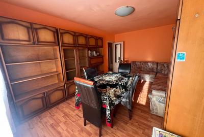 Apartament 2 camere, decomandat, 51,26 mp, cartier Craiovita noua - 1