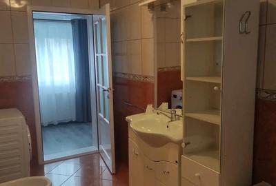 Casă cu 5 camere în Central - 5