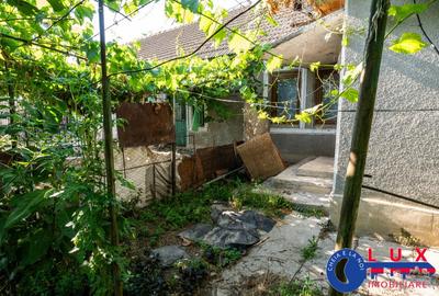 Casă cu 5 camere cu Teren 2997 Mp în Central - 14