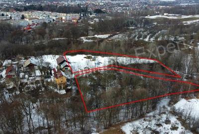 Teren de 5247 mp, în Central - 3