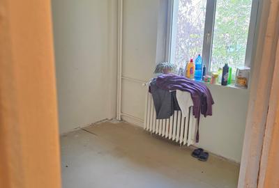 Apartament cu 3 camere semidecomandat în Lacul Tei - 11