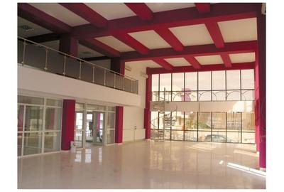 Oferta zilei! Spatiu comercial versatil Voluntari