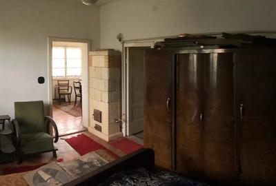 Apartament cu 3 camere decomandat în Central - 11