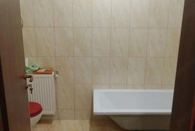 Garsonieră decomandată în 1 Mai - 8