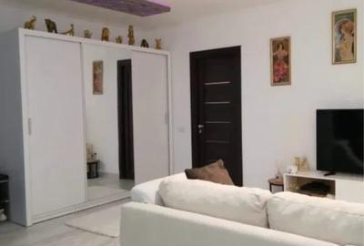 Apartament cu 2 camere semidecomandat, mobilat în Florești - 1