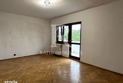 Apartament cu 3 camere decomandat în Cantemir - 12