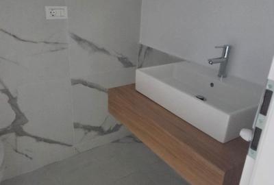 Garsoniera,vedere frontala la mare, zona Mamaia Nord.(Cod E2) - 9