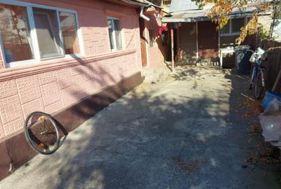 Casă cu 4 camere în Strejnicu