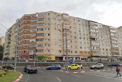 Apartament cu 2 camere decomandat în Mihai Viteazul