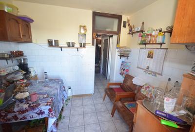 Apartament cu 3 camere decomandat în Steaua - 5