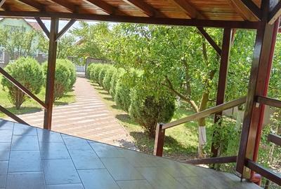 Casă cu 4 camere în Central - 3