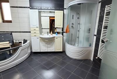 Casă cu 4 camere în Ultracentral - 4