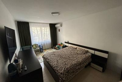 Apartament 3 camere renovat proiect centrala Gorjului, Militari - 2