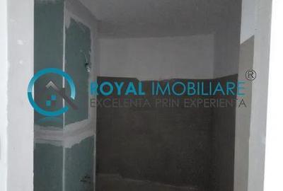 Apartament cu 3 camere decomandat în Malu Roșu - 6