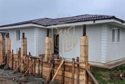 Casă cu 4 camere cu Teren 470 Mp în Vidra - 3