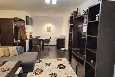 Vand apartament 3 camere, Flore?ti, zona Terra - 1