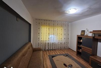 Apartament cu 3 camere în Central - 10