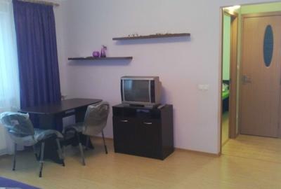 Apartament cu 2 camere semidecomandat în Berceni - 2