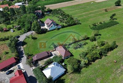 Teren intravilan superb 2.291 mp - Unguraș, deschidere 33.8 m la drum asfaltat - 3