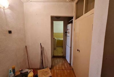 Apartament cu 2 camere decomandat, etaj 1/4, zona Dacia - 5