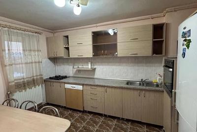 Apartament cu 3 camere decomandat în Terezian - 5