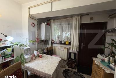 Apartament cu 2 camere decomandat în Plopilor - 1