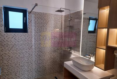 Casă cu 4 camere cu Teren 505 Mp în Central - 6
