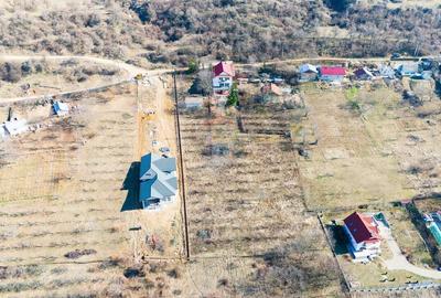 Teren Construcții intravilan de 2596 mp, în Pietrăria - 3