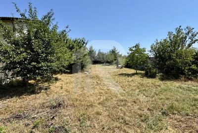 DOMNESTI , TEREN 698 MP, DESCHIDERE 17,19 MP, IMPREJMUIT CU GARD - 4