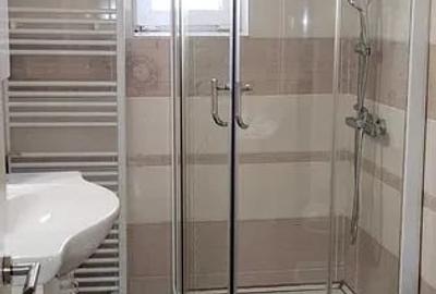 Apartament cu 3 camere decomandat în Traian - 8