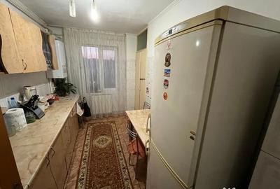 Apartament cu 3 camere decomandat în Central - 2